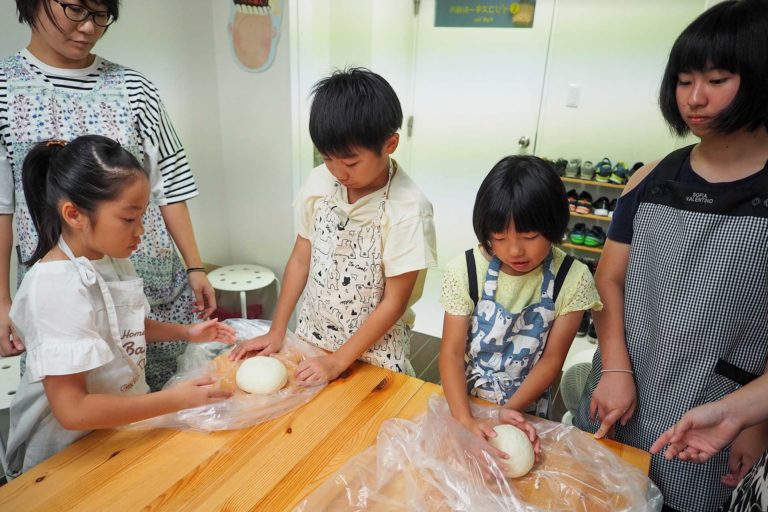 毎年、いつもありがとうございます！ 手打ちうどん作り体験教室 2019年8月 20191007-6.jpg – イリコスキー製麺所