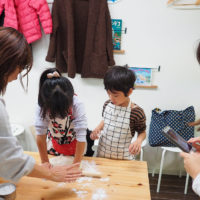 仲良しの二人 手打ちうどん作り体験教室 2019年11月 20191116-3.jpg – イリコスキー製麺所