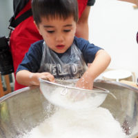 三人きょうだいは、カナダから 手打ちうどん作り体験教室 2019年11月 20191120-2-2.jpg – イリコスキー製麺所