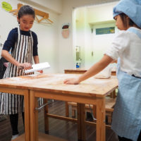 仲良し二人でがんばりました 手打ちうどん作り体験教室 2019年11月 20191125-3.jpg – イリコスキー製麺所