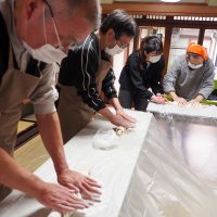 住吉区社会福祉協議会様（大阪市） 出張手打ちうどん作り体験 2020年2月22日 20200222-7.jpg – イリコスキー製麺所