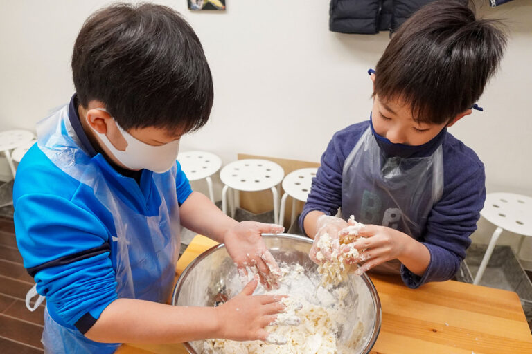 あけましておめでとうございます 手打ちうどん作り体験教室 2021年1月 20210116-2.jpg – イリコスキー製麺所