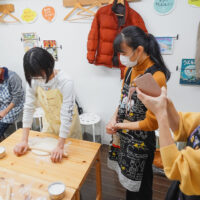 仲良しのご家族で 手打ちうどん作り体験教室 2021年2月 20210207-2.jpg – イリコスキー製麺所
