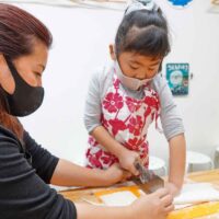 ママとふたりでがんばりました！ 手打ちうどん作り体験教室 2021年3月 20210301-3.jpg – イリコスキー製麺所