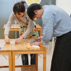 2024年のお客さま 手打ちうどん作り体験教室 2024年12月 20240305-1-A6404643.jpg – イリコスキー製麺所
