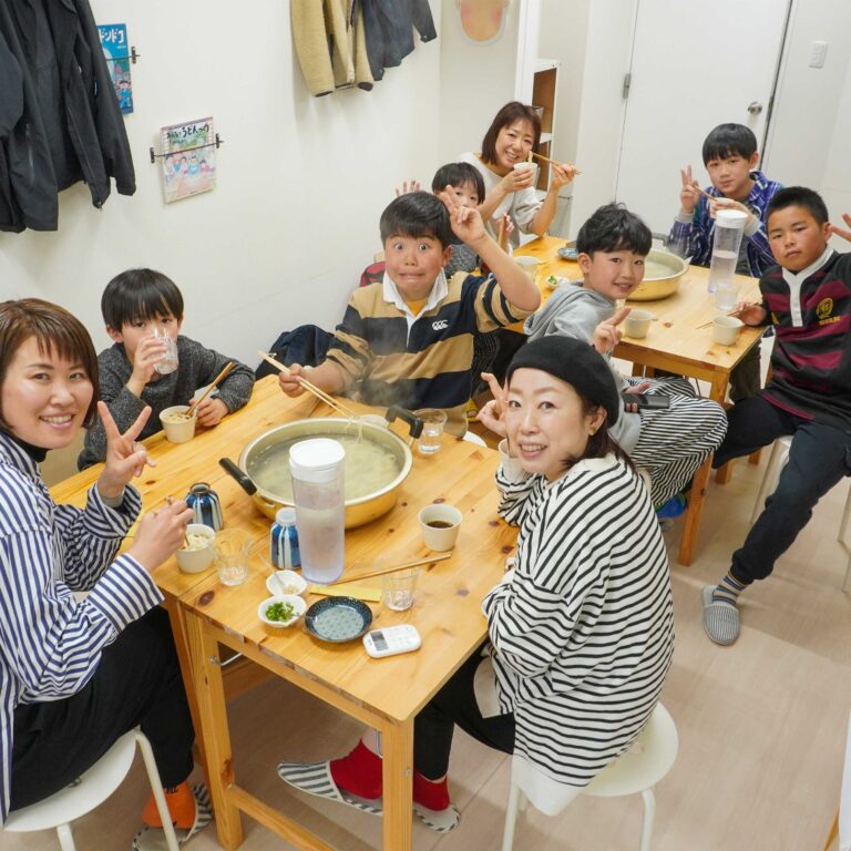 ラーケーションでうどん打ち！ 手打ちうどん作り体験教室 2024年12月 20240315-0-A6404738.jpg – イリコスキー製麺所