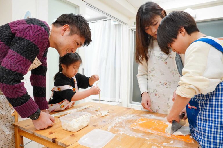 2024年のお客さま 手打ちうどん作り体験教室 2024年12月 20250215-A6406254.jpg – イリコスキー製麺所