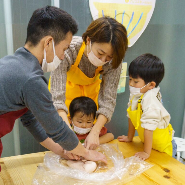 2026年の打ち立て始め！賑やかな新年のうどん作り体験教室 手打うどん作り体験教室 2026年1月 A6407806-1.jpg – イリコスキー製麺所